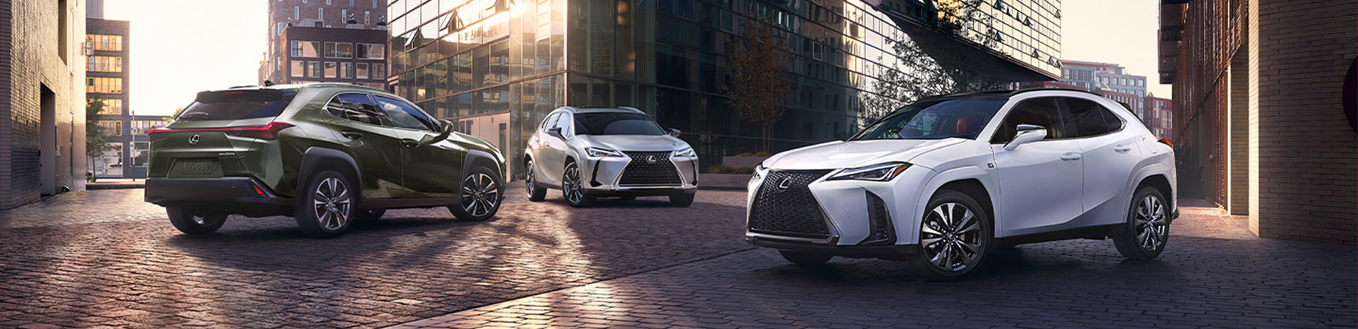 2025 Lexus UX Hybrid Photo