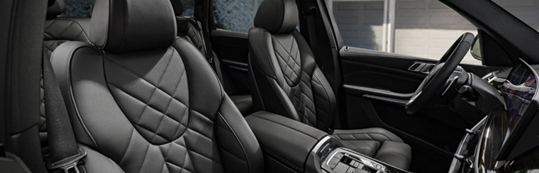 Photo of the interior of the 2026 BMW X5