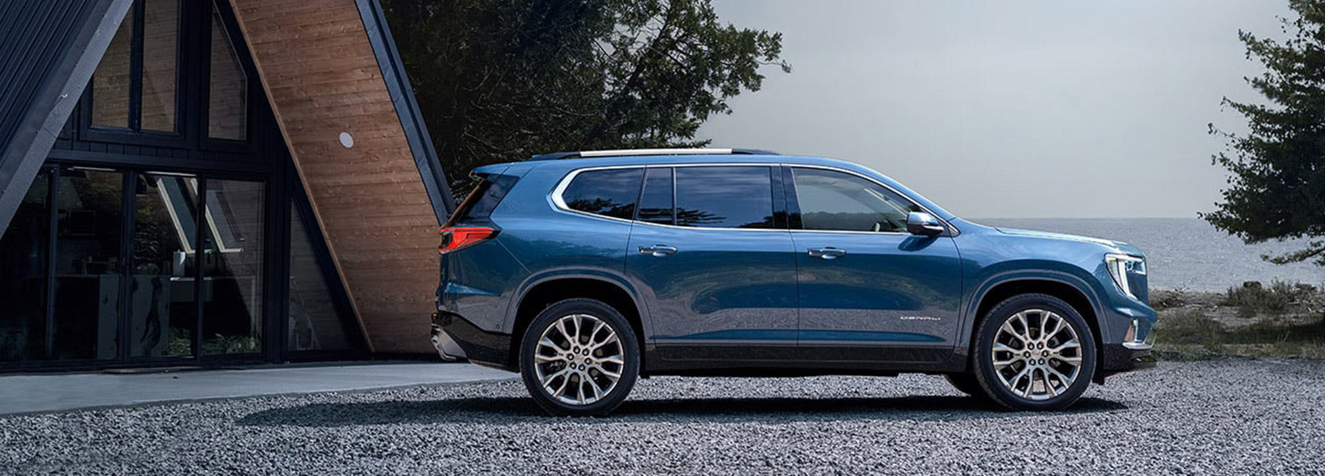 2026 GMC Acadia Photo