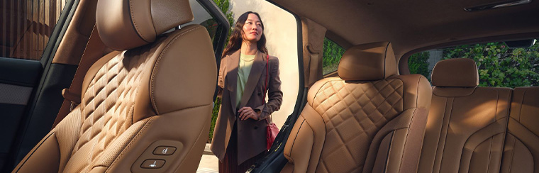 Photo of the interior of the 2026 Genesis GV80