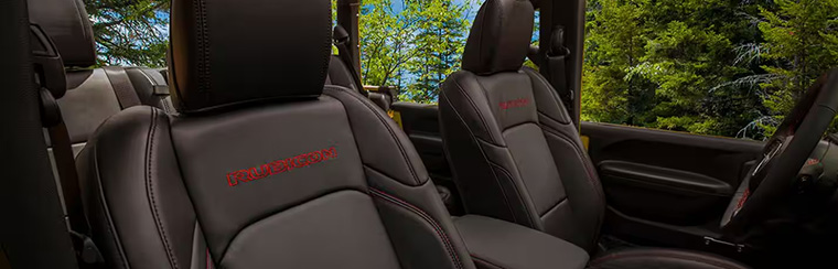 Photo of the interior of the 2026 Jeep Gladiator
