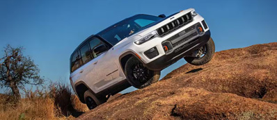 2026 Jeep Grand Cherokee Photo