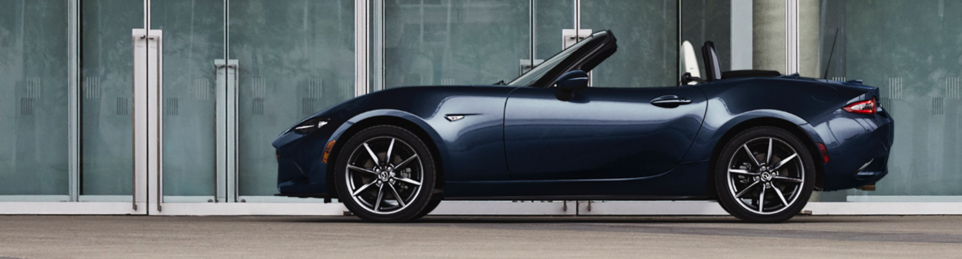 2021 Mazda MX-5 Lifestyle Photo