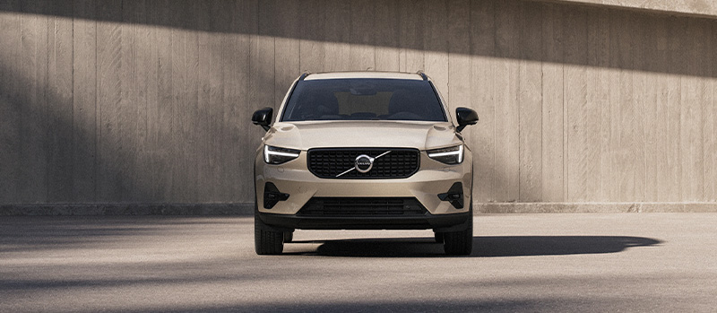 2026 Volvo XC40 Photo