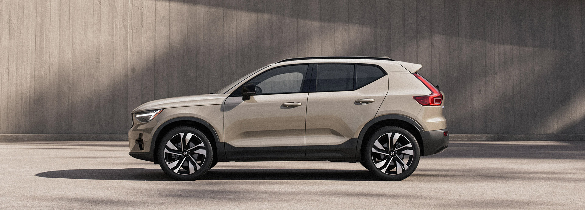 2026 Volvo XC40 Photo